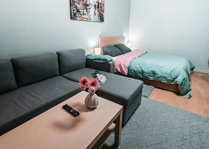 Spacious And Comfy Apartment, 15 Mins From Airport, 17 Minutes To Center Appartamento Vantaa