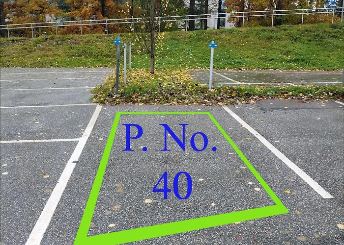 Spacious And Comfy Apartment, 15 Mins From Airport, 17 Minutes To Center * Vantaa